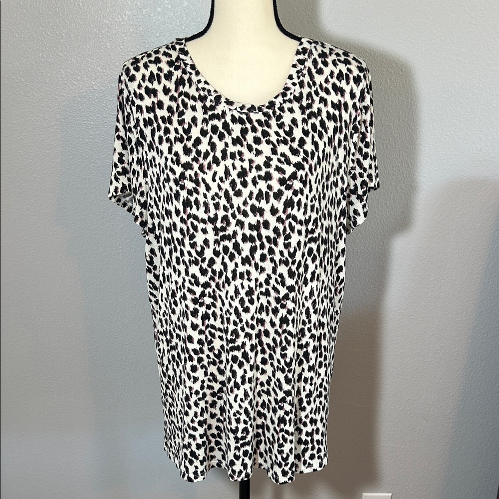 Maurices Animal Print Short Sleeve Top